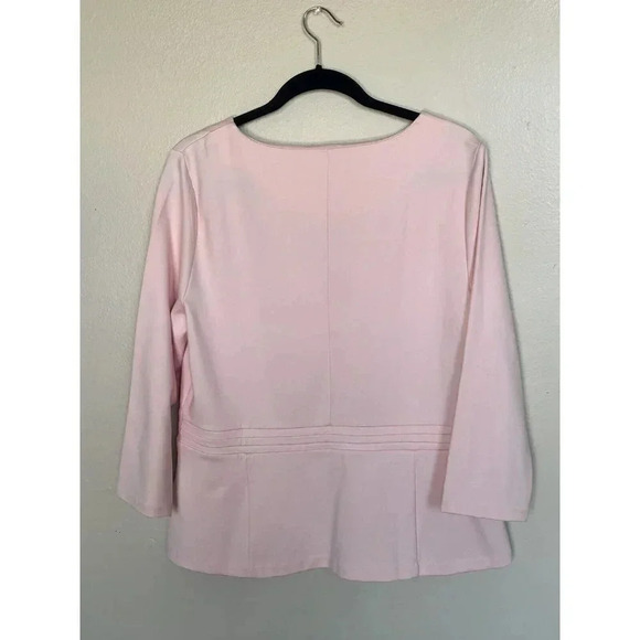 Talbots Pink Peplum Preppy Work Pink Top L Brass Buckle - Picture 6 of 10